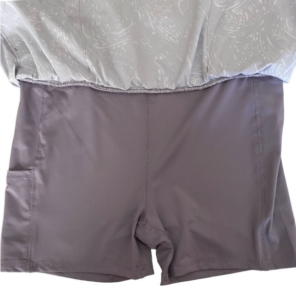 NWT Aspen Printed Mesh Hem Skort - Picture 4 of 15